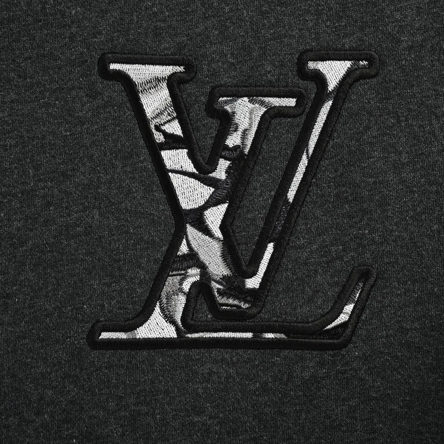 Louis Vuitton/